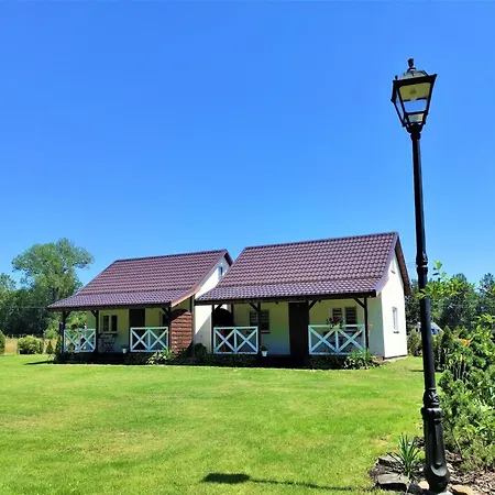 In Near West Pomerania Lakes 펜션 쿠크제보